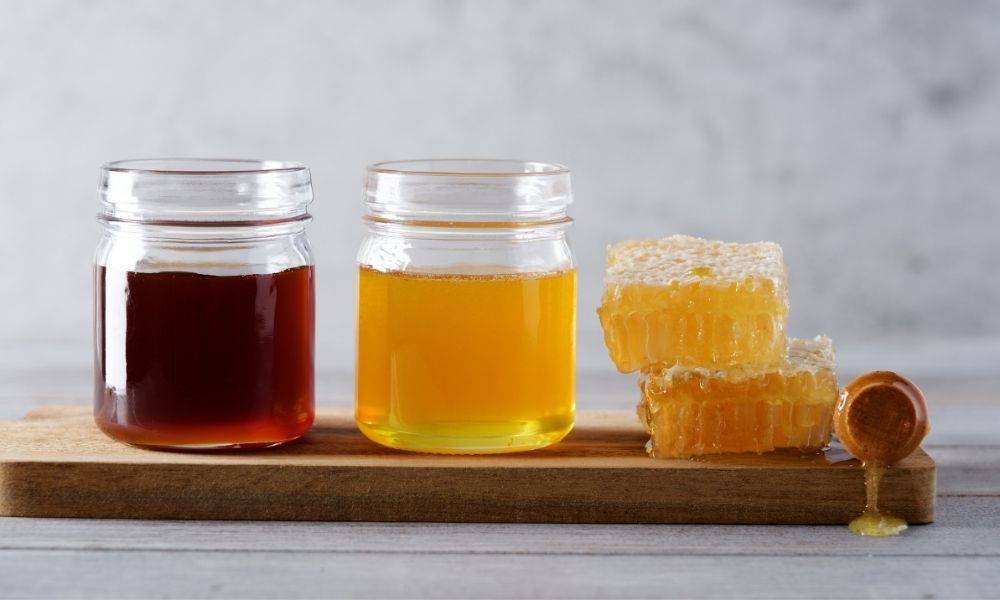 Why is one type of honey darker than others?